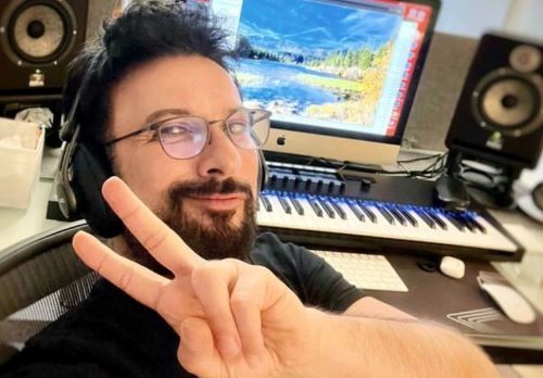 TARKAN'DAN YENİ ŞARKI GELİYOR